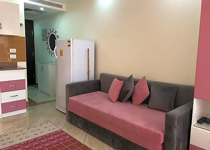 Hotel Cecelia